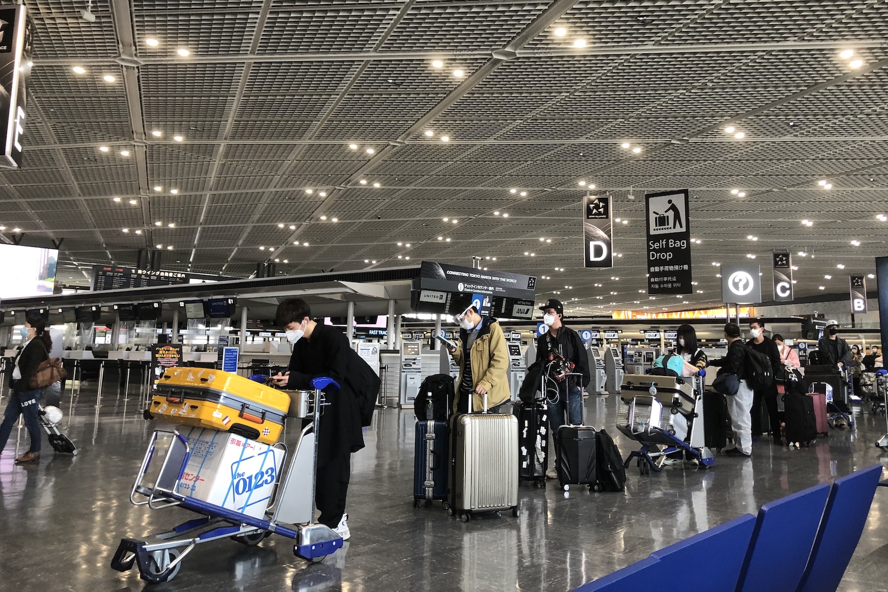 alt 成田 T1 F 柜台,一